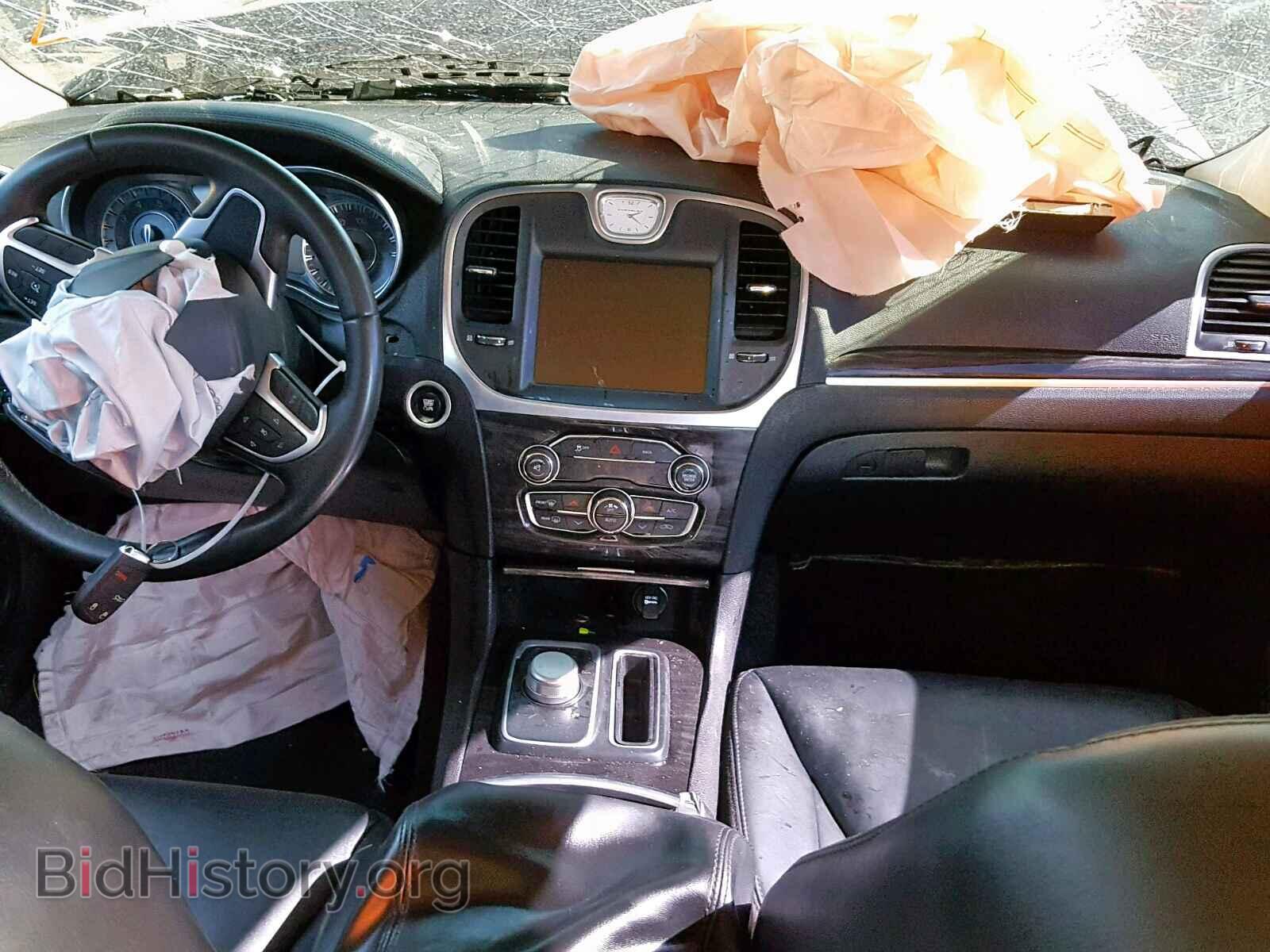2015 CHRYSLER 300 - VIN: 2C3CCAAG3FH860120 - Фото 9
