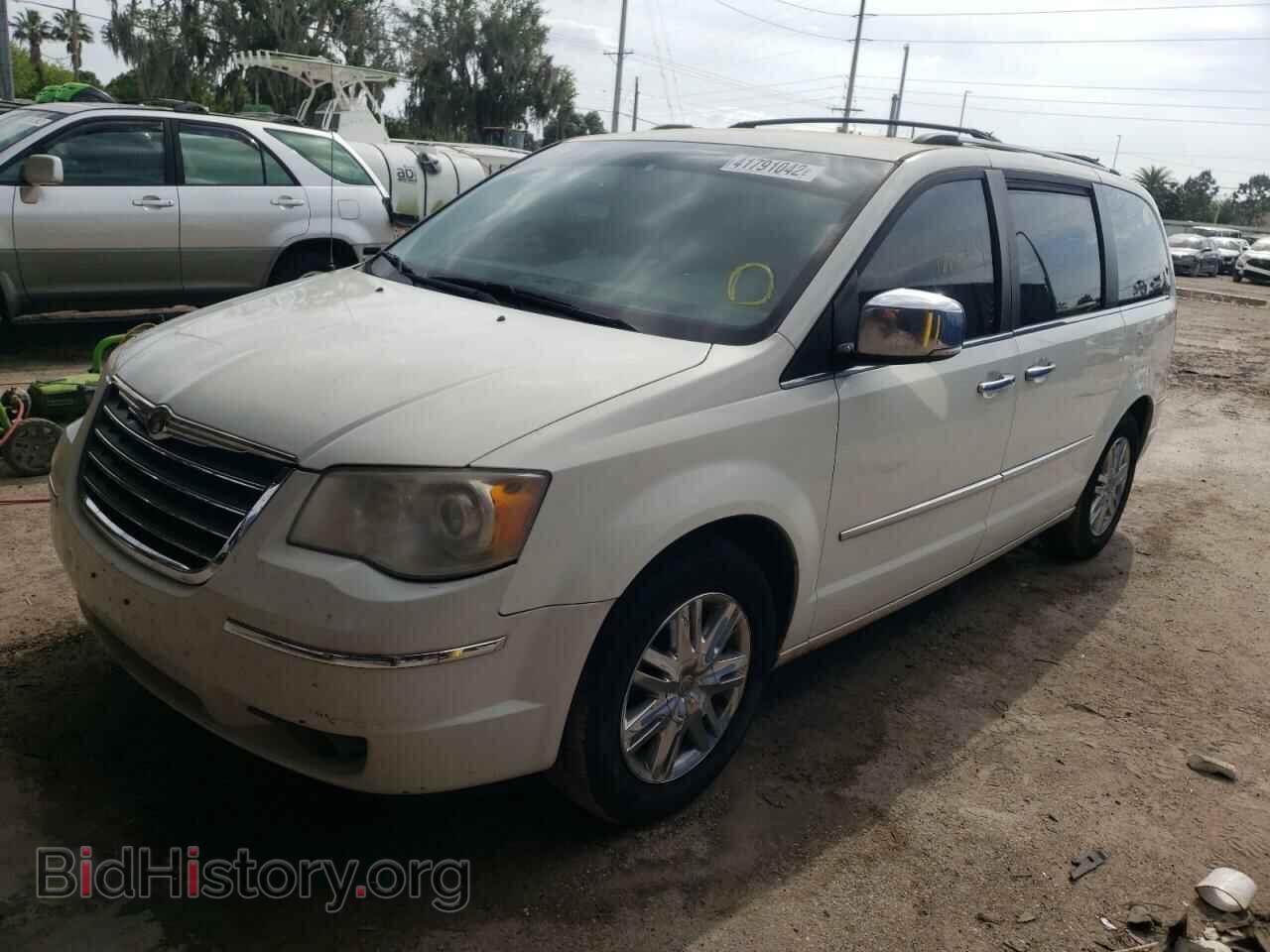 2008 CHRYSLER MINIVAN - VIN: 2A8HR64X08R619386 - Фото 2