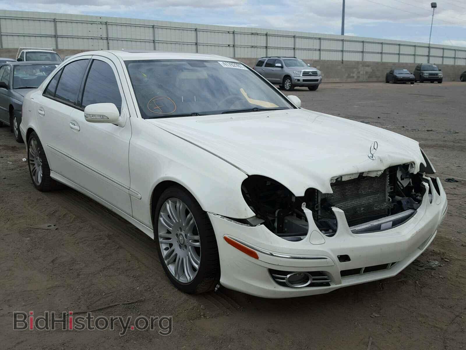Photo WDBUF56X08B295374 - MERCEDES-BENZ E 2008