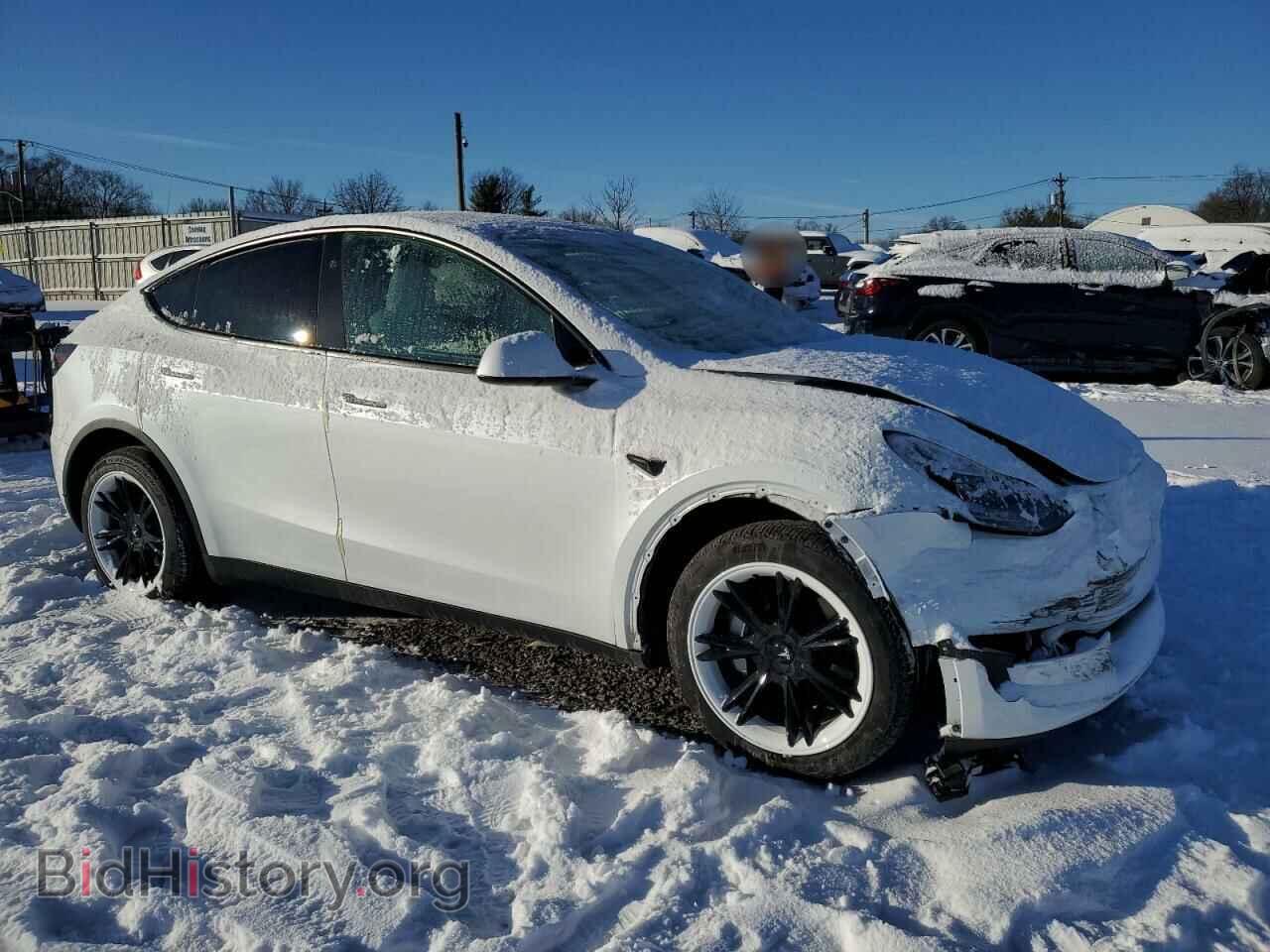 2024 TESLA MODEL Y - VIN: 7SAYGDEE2RA258917 - Фото 4