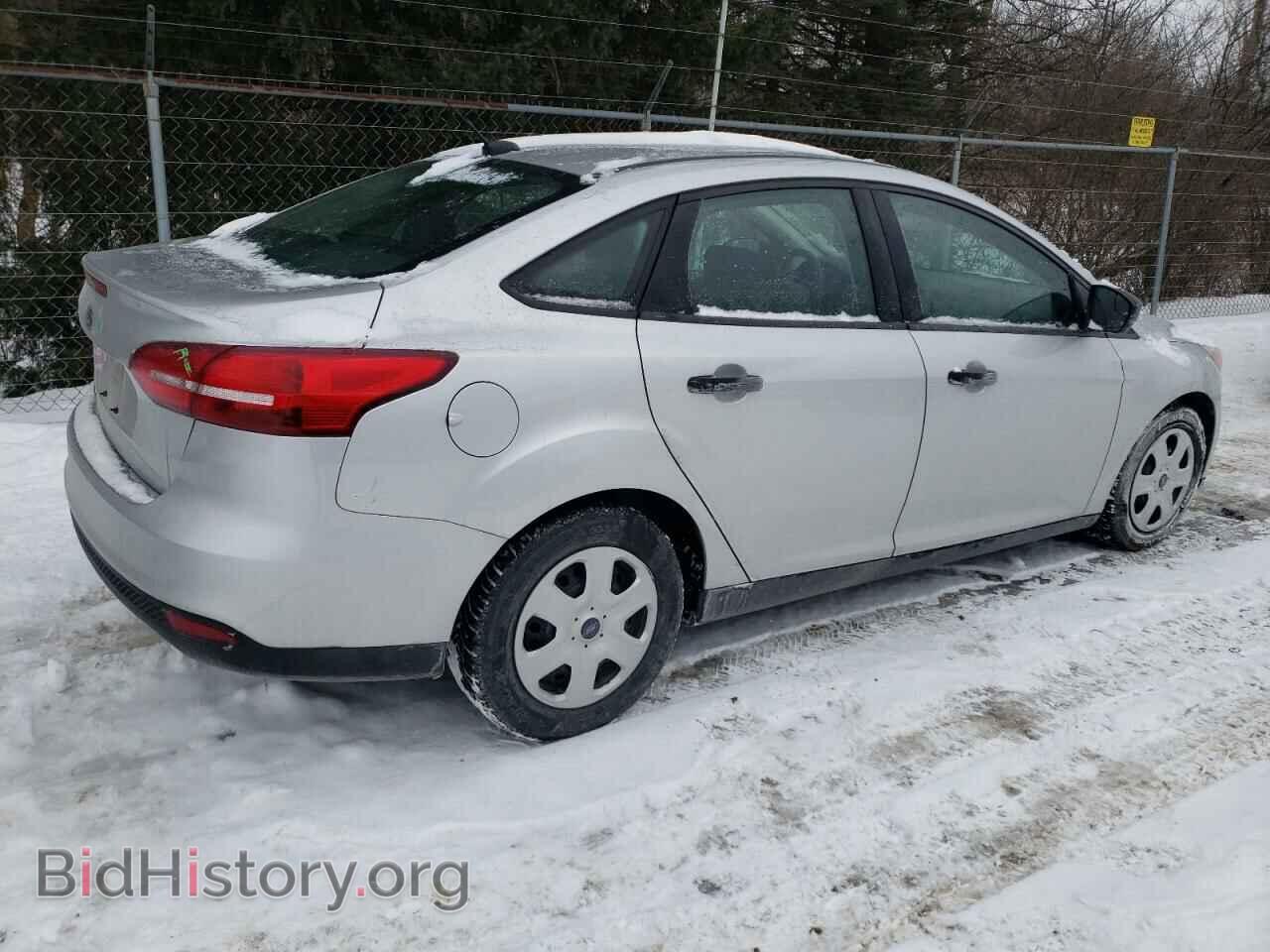 2017 FORD FOCUS - VIN: 1FADP3E24HL318051 - Фото 3