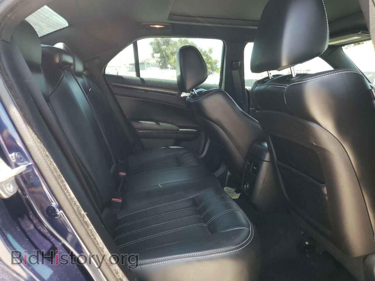 2014 CHRYSLER 300 - VIN: 2C3CCABG8EH221793 - Фото 6