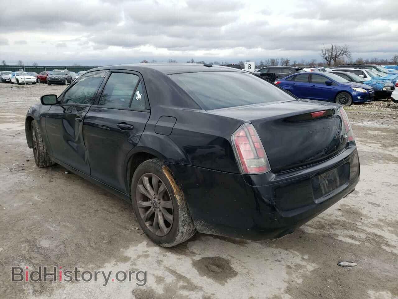 2014 CHRYSLER 300 - VIN: 2C3CCAGGXEH352653 - Фото 2
