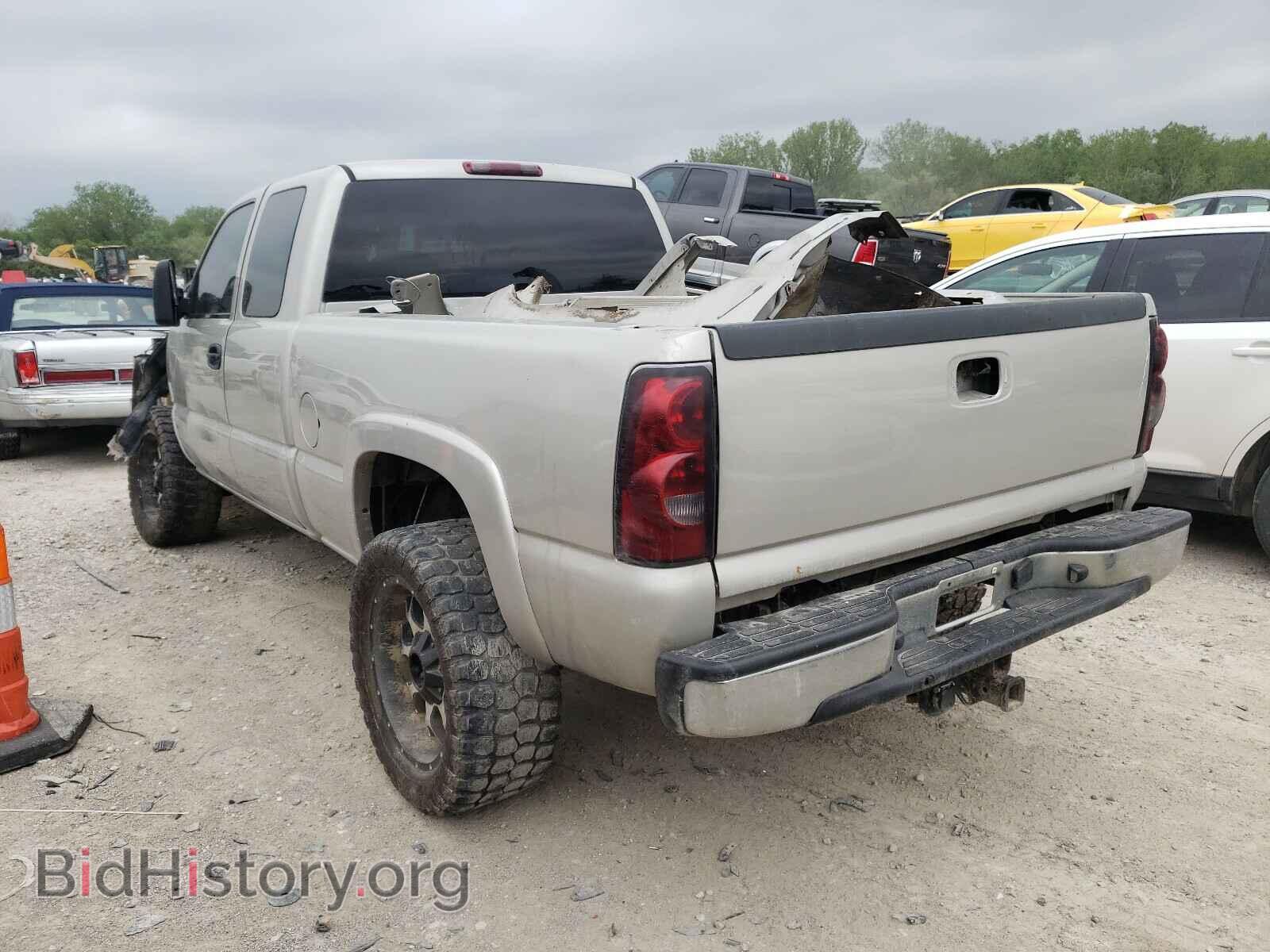 2006 CHEVROLET SILVERADO - VIN: 1GCHK29D96E280883 - Фото 3