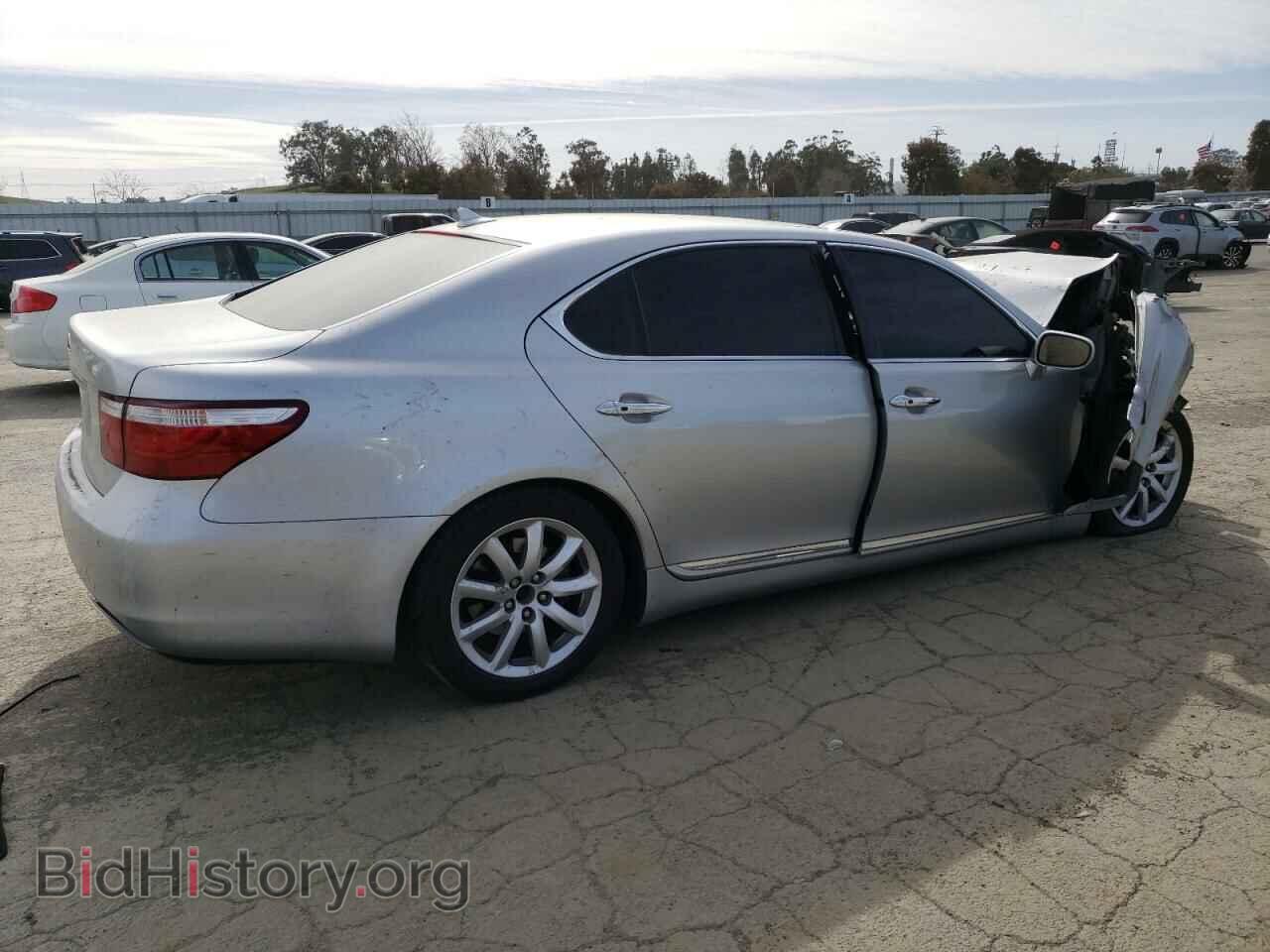 2007 LEXUS LS460 - VIN: JTHGL46F575003058 - Фото 3