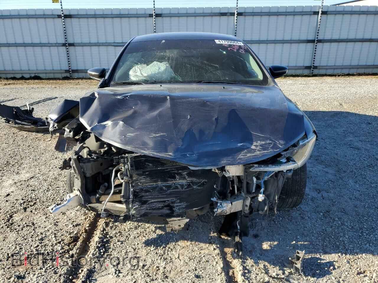2015 CHRYSLER 200 - VIN: 1C3CCCABXFN705040 - Фото 5