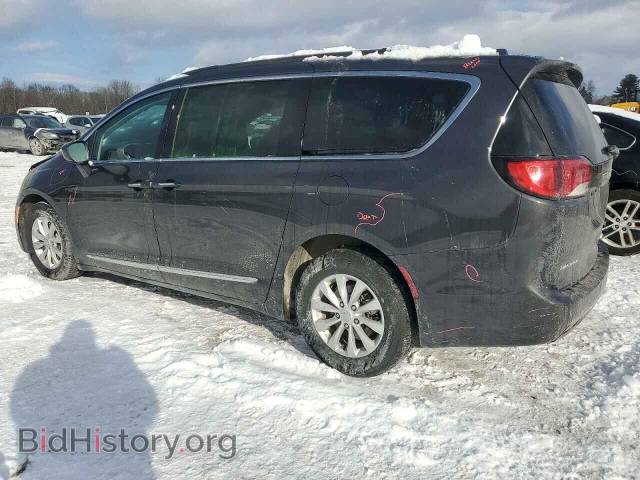 2017 CHRYSLER PACIFICA - VIN: 2C4RC1BG0HR705462 - Фото 2
