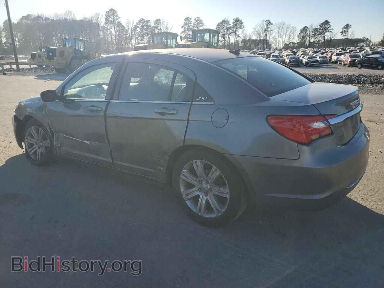 2013 CHRYSLER 200 - VIN: 1C3CCBBB3DN545301 - Фото 2
