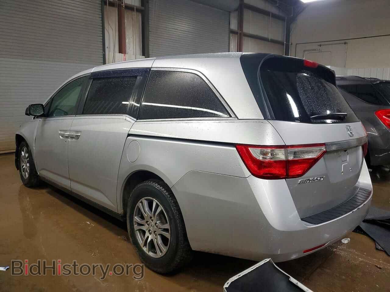 2011 HONDA ODYSSEY - VIN: 5FNRL5H67BB007388 - Фото 2