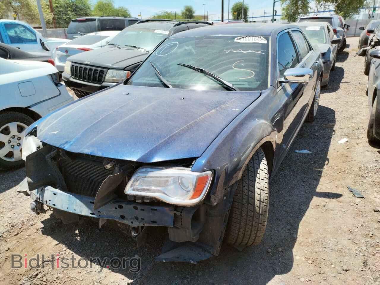 2014 CHRYSLER 300 - VIN: 2C3CCAET0EH278384 - Фото 2