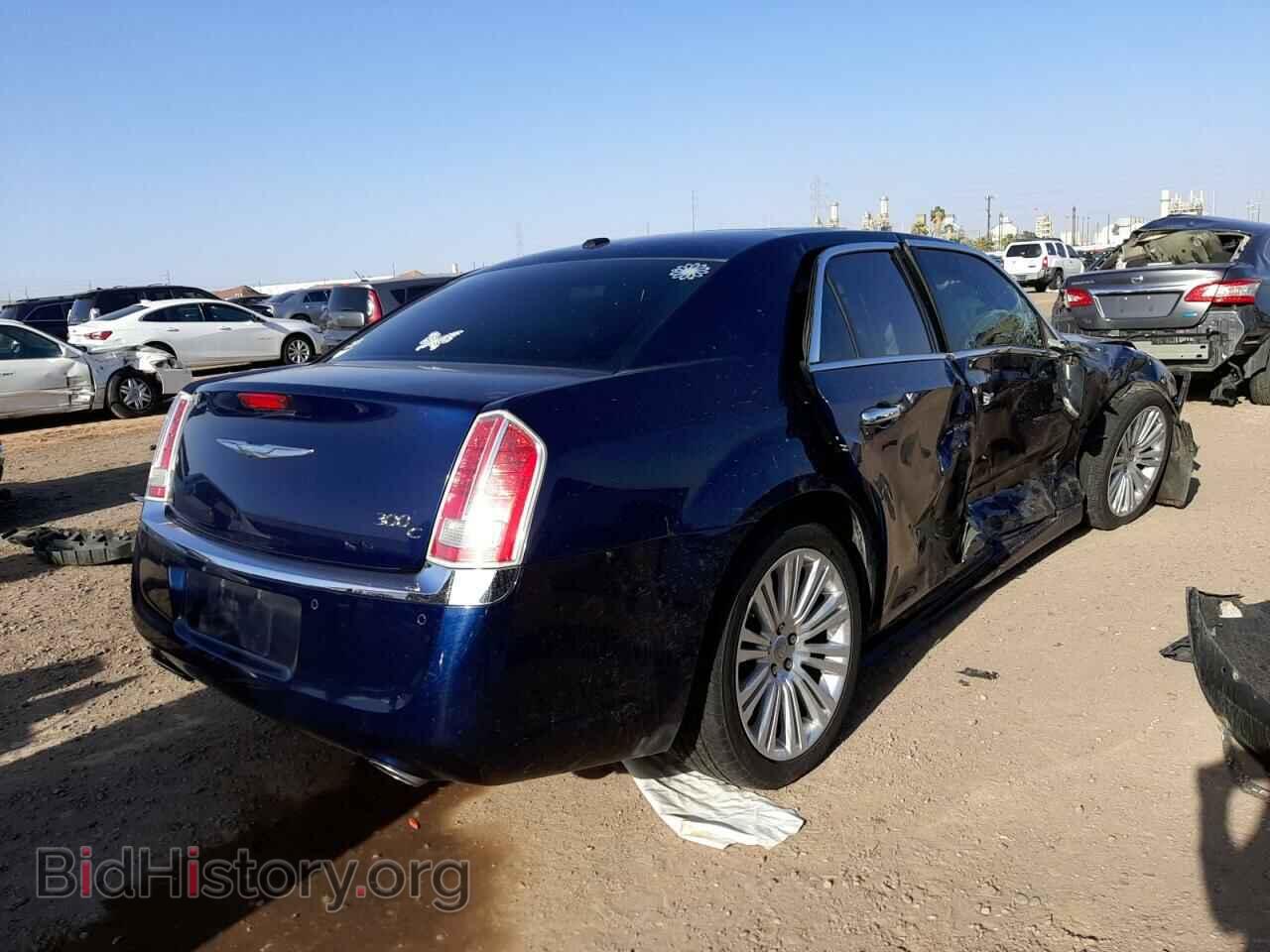2014 CHRYSLER 300 - VIN: 2C3CCAET0EH278384 - Фото 4