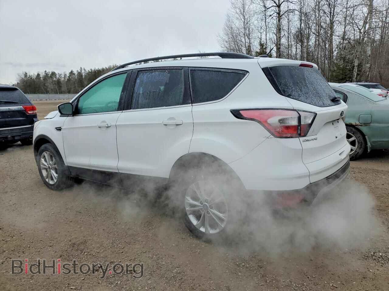 2017 FORD ESCAPE - VIN: 1FMCU9G9XHUD32084 - Фото 2