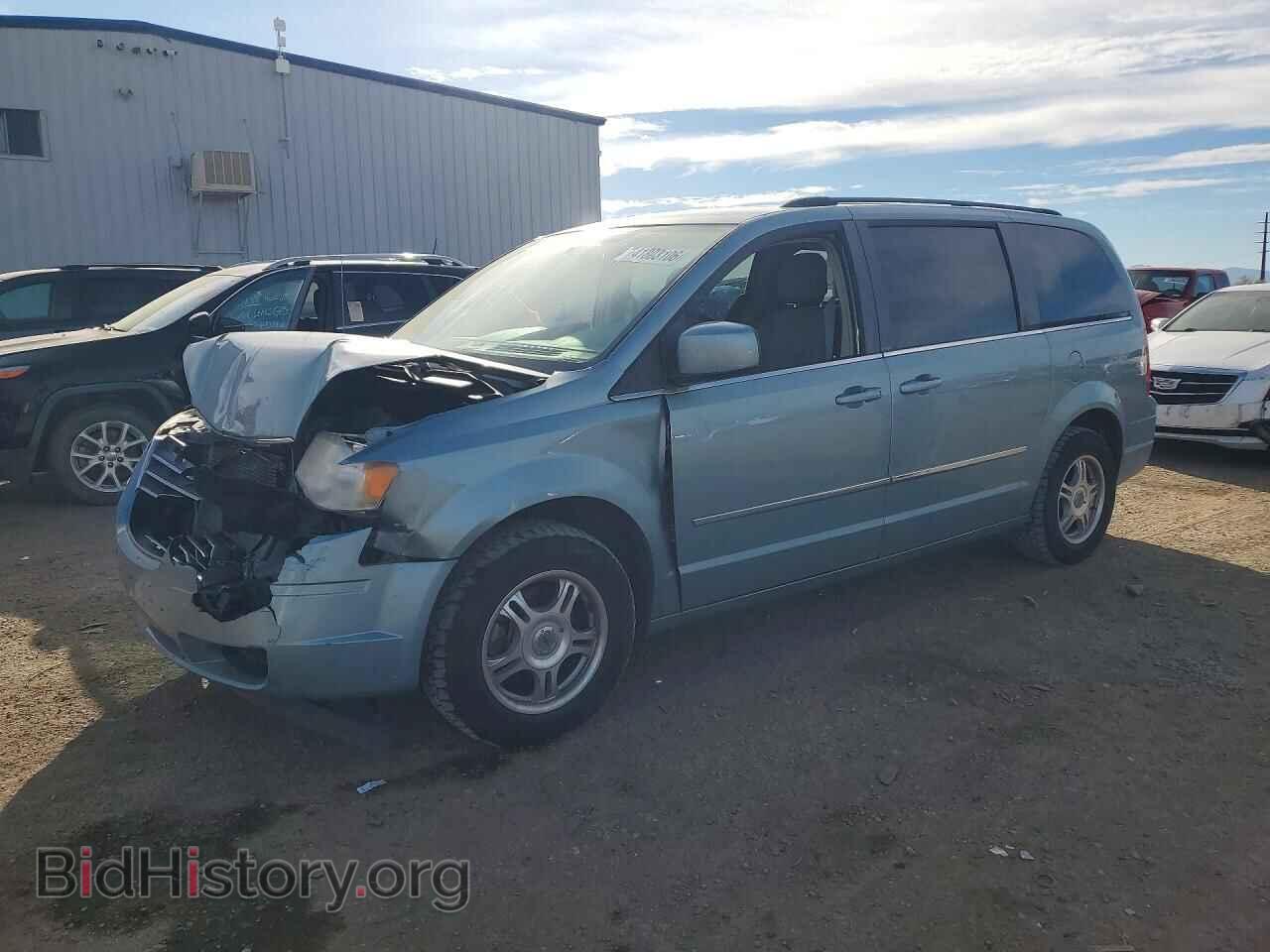 Photo 2A4RR5D12AR346596 - CHRYSLER MINIVAN 2010