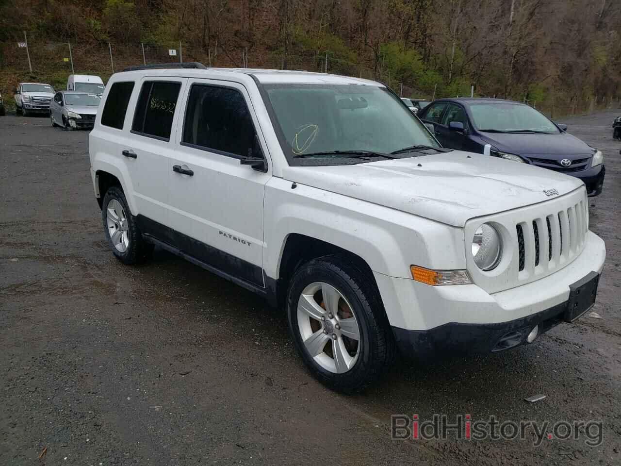 Photo 1C4NJRBB1DD186295 - JEEP PATRIOT 2013