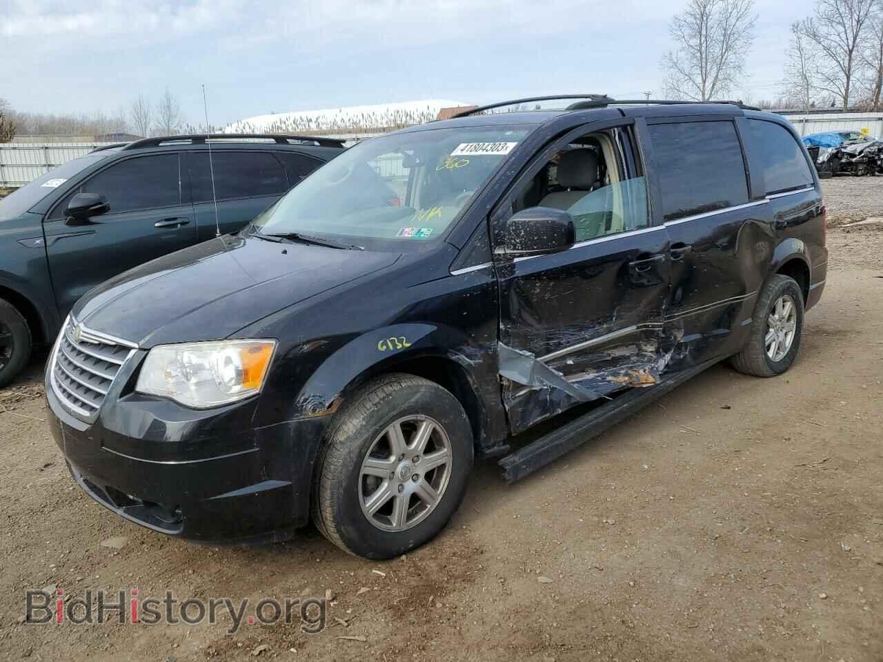 Photo 2A4RR5D14AR299572 - CHRYSLER MINIVAN 2010
