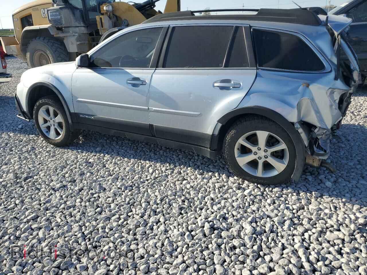 2014 SUBARU OUTBACK - VIN: 4S4BRDMC0E2316791 - Фото 2