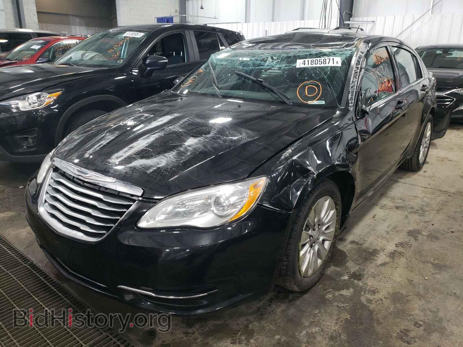 2013 CHRYSLER 200 - VIN: 1C3CCBAG6DN737485 - Фото 2