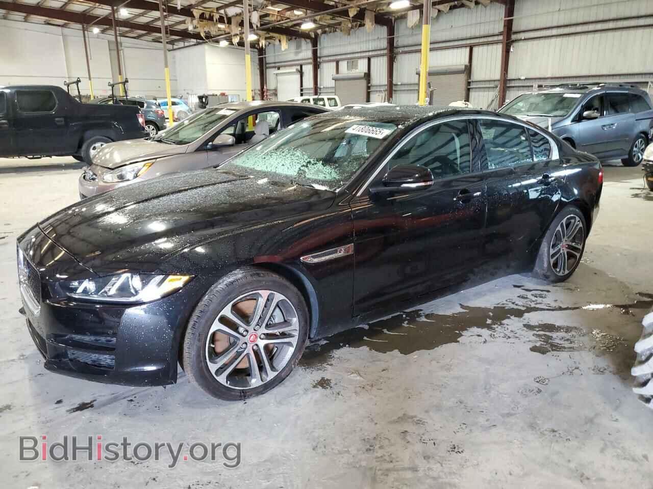 Photo SAJAD4BV6HA952565 - JAGUAR XE 2017