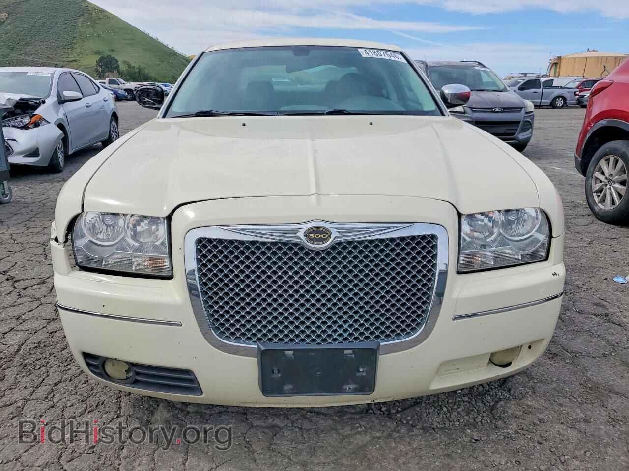 2010 CHRYSLER 300 - VIN: 2C3CA1CVXAH320452 - Фото 5