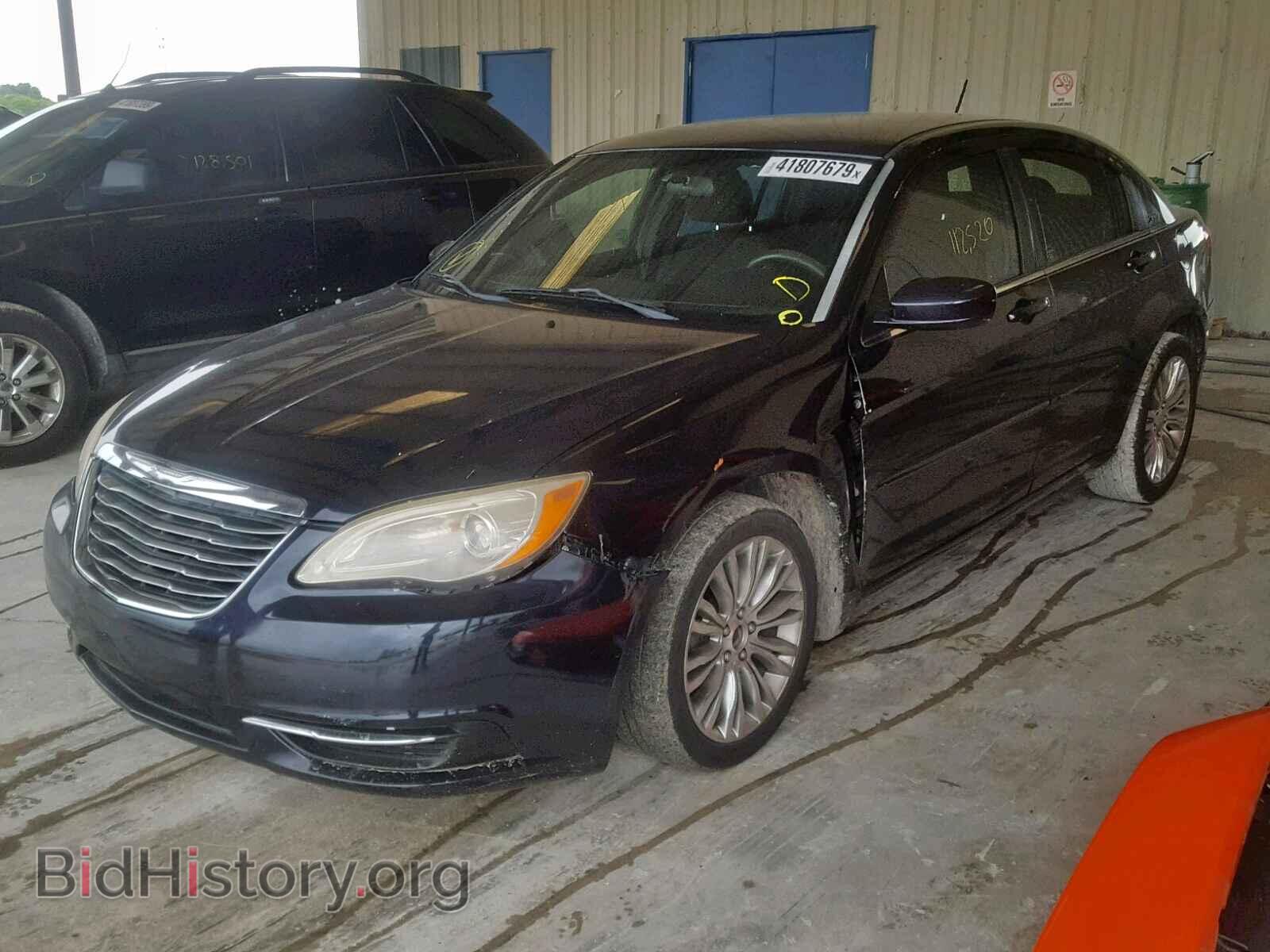 2011 CHRYSLER 200 - VIN: 1C3BC4FB9BN515475 - Фото 2