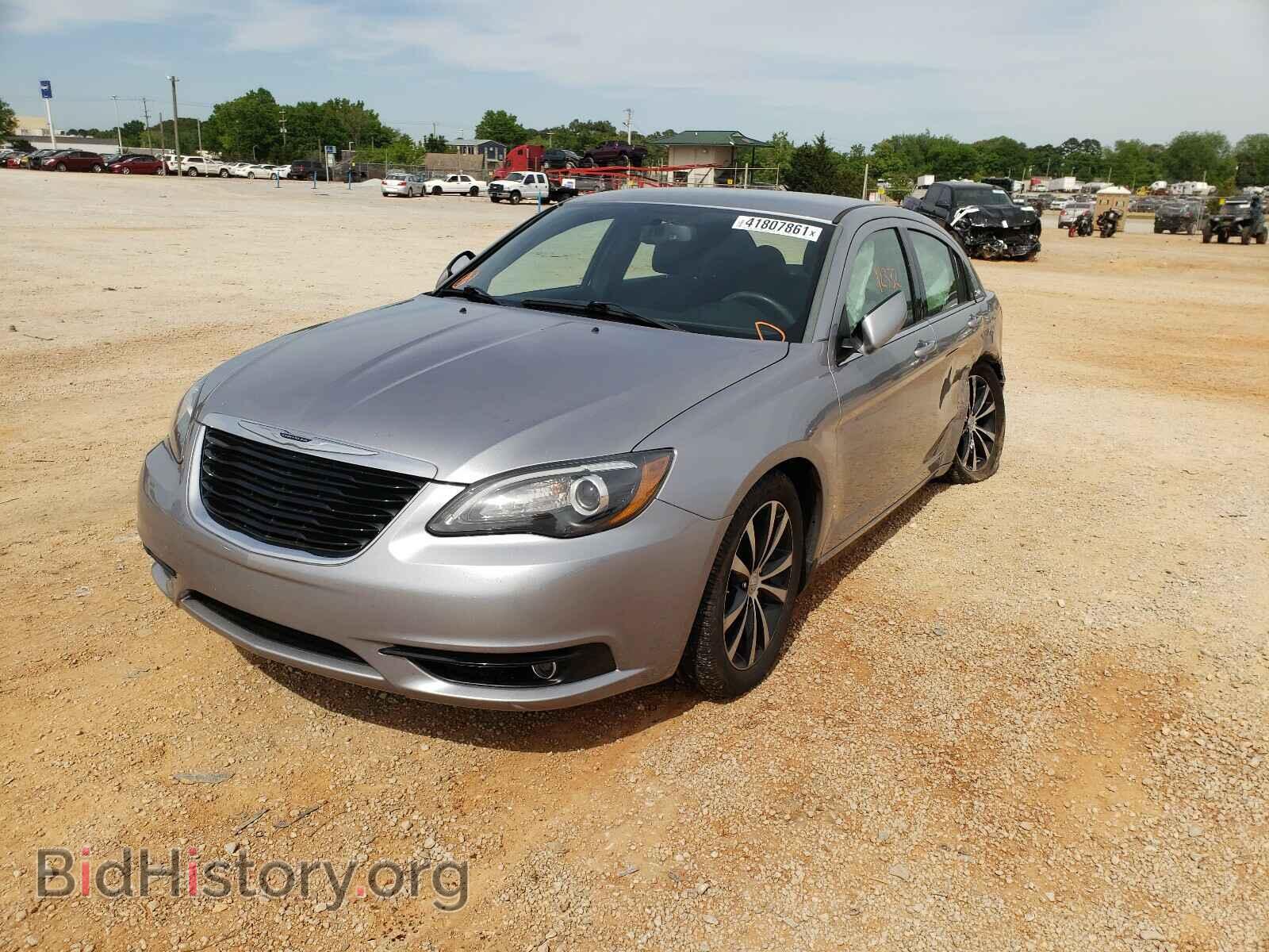 2014 CHRYSLER 200 - VIN: 1C3CCBBB8EN172421 - Фото 2