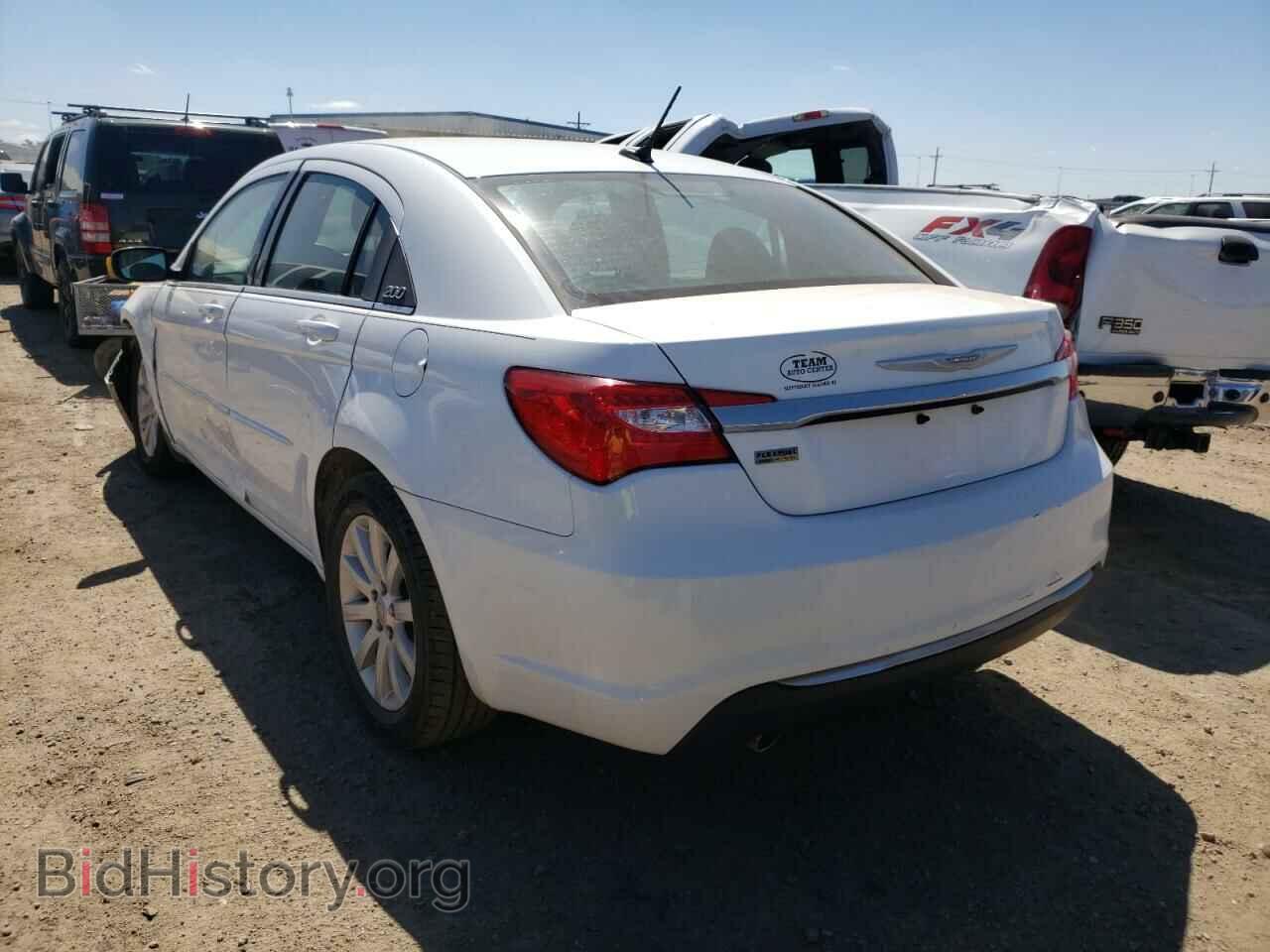 2011 CHRYSLER 200 - VIN: 1C3BC1FG4BN617468 - Фото 3
