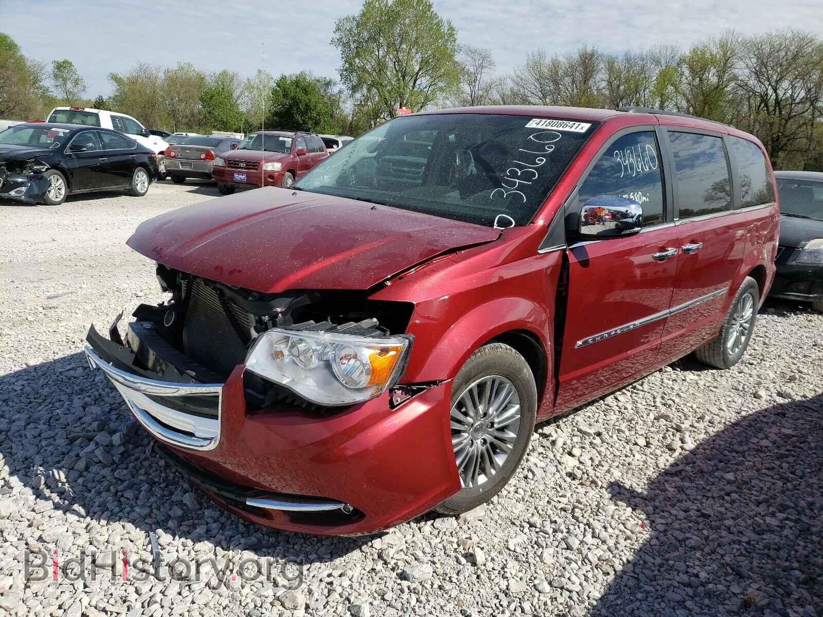 2013 CHRYSLER MINIVAN - VIN: 2C4RC1CG1DR647600 - Photo 2