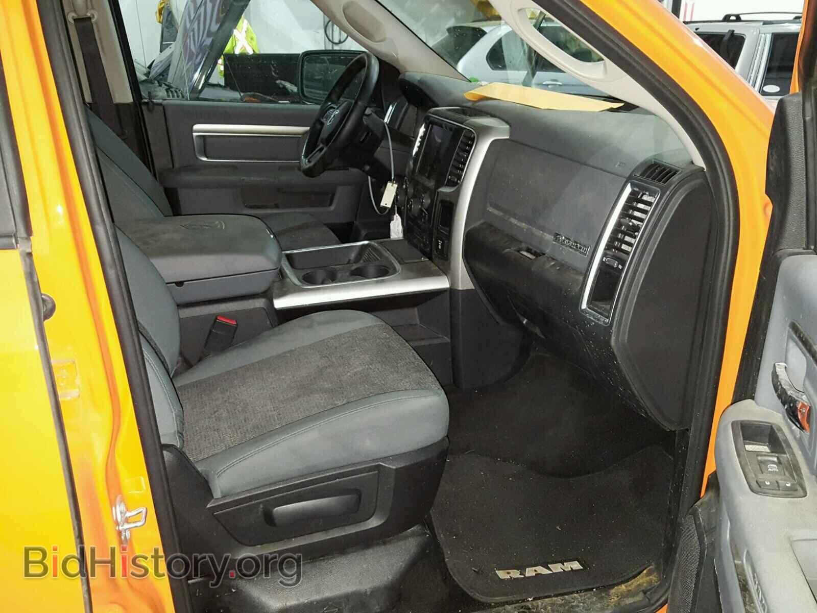 2016 RAM 1500 SLT - VIN: 1C6RR7TT7GS317128 - Фото 5