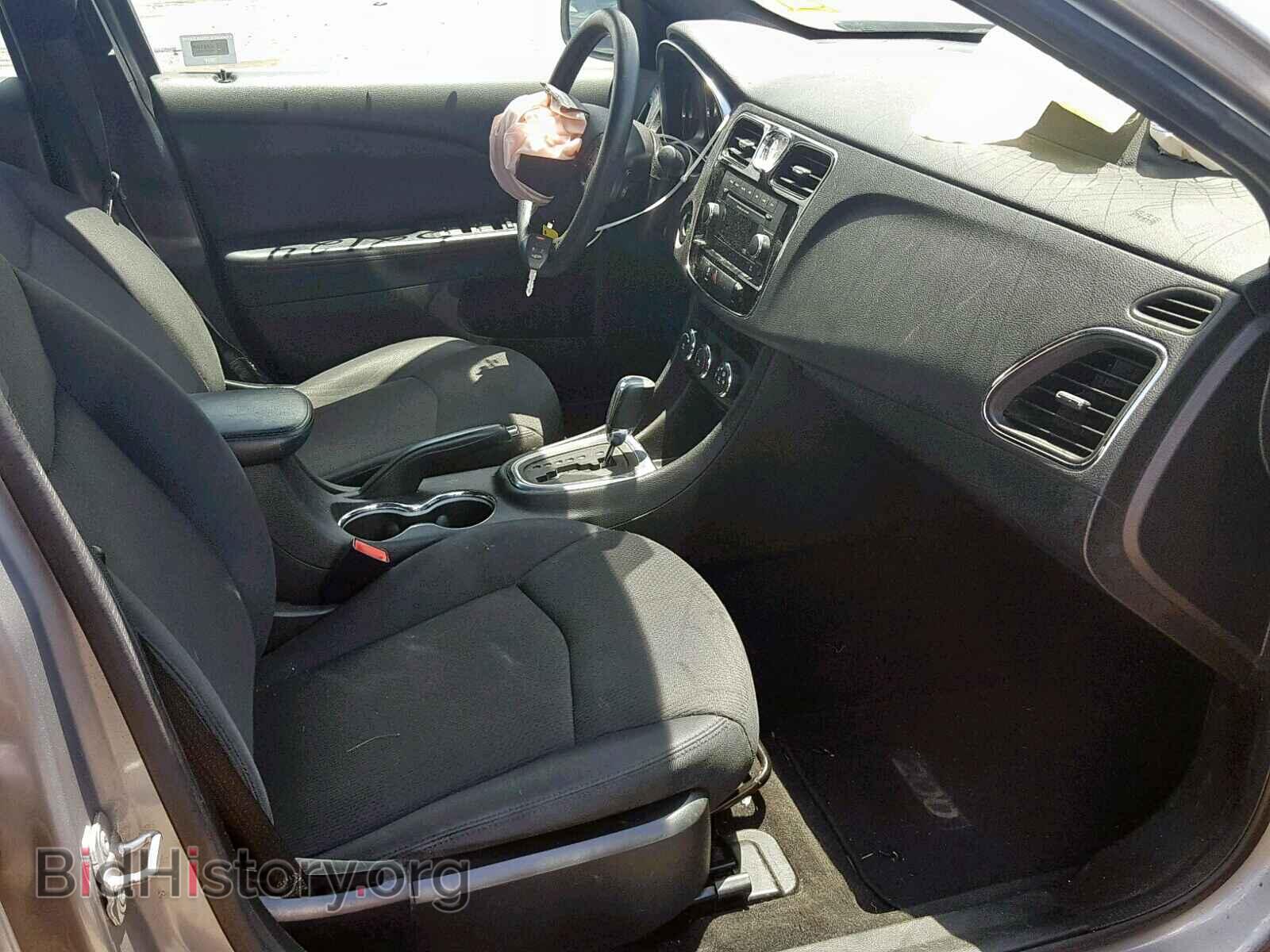2014 CHRYSLER 200 - VIN: 1C3CCBAB2EN146253 - Фото 5
