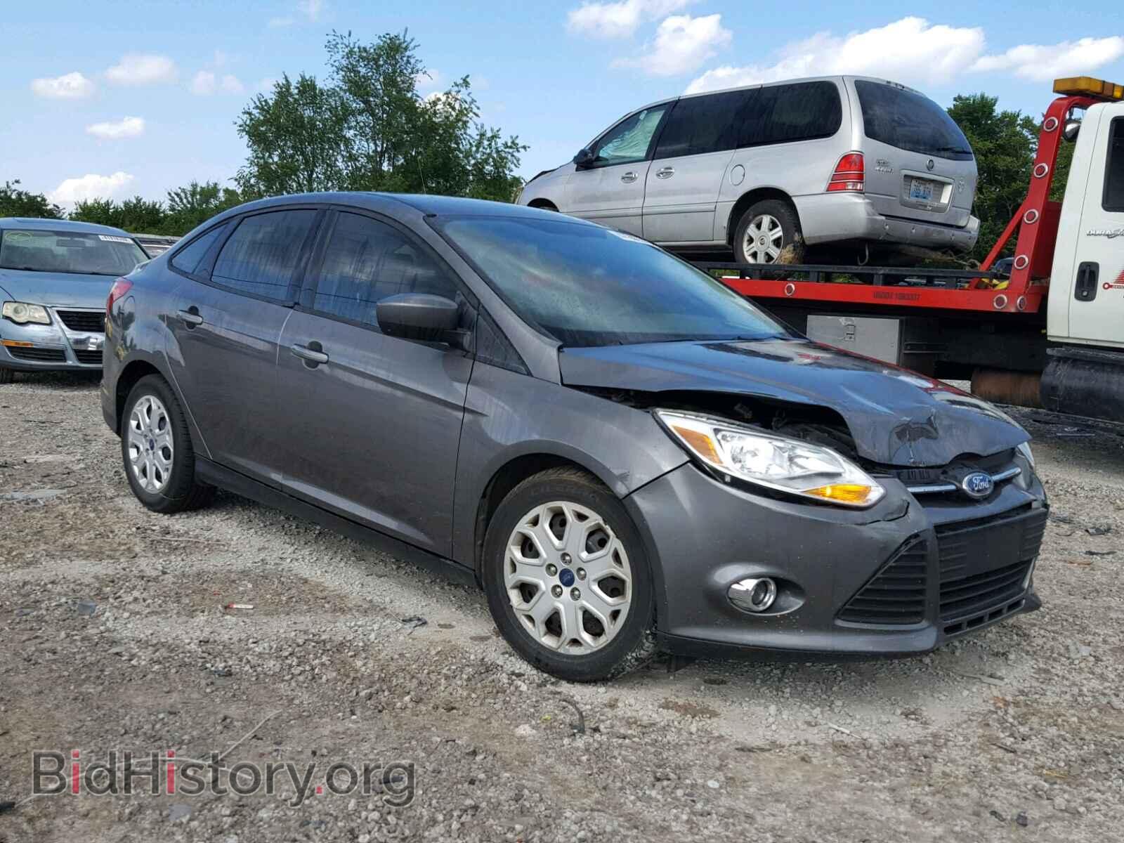 2012 Ford FOCUS Focus SE (VIN 1FAHP3F29CL324128) — photo 1 of 10, Copart, damage: front end