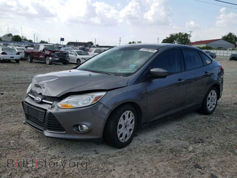 2012 Ford FOCUS (VIN 1FAHP3F29CL324128) — photo 2 of 10