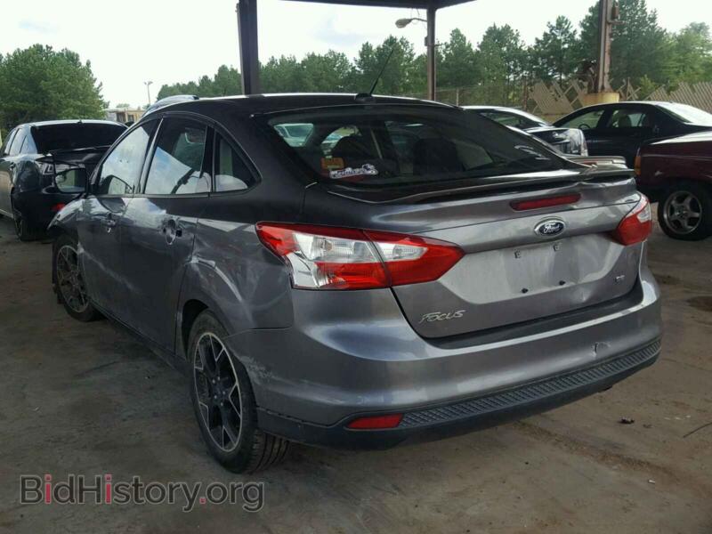 2012 Ford FOCUS (VIN 1FAHP3F20CL432525) — photo 3 of 10
