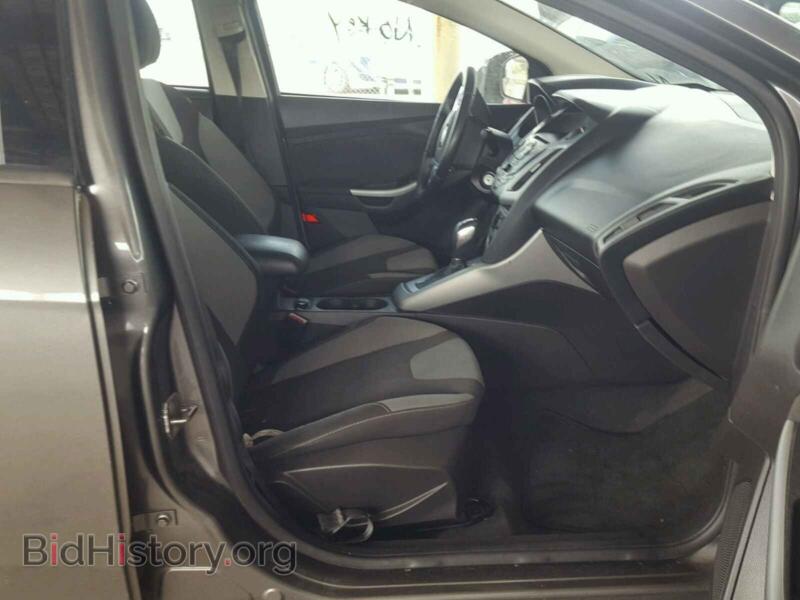 2012 Ford FOCUS (VIN 1FAHP3F20CL432525) — photo 6 of 10