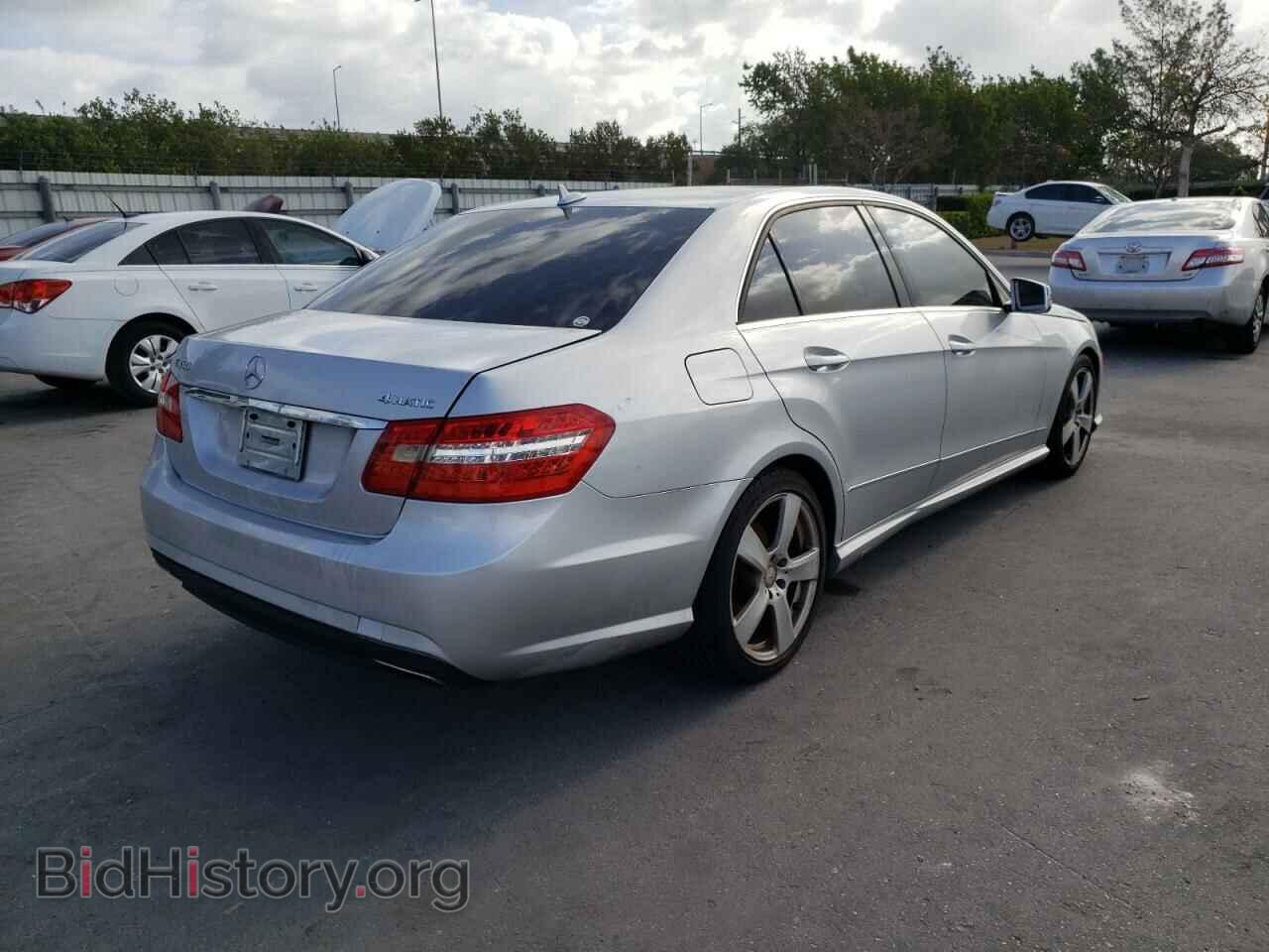 2010 MERCEDES-BENZ E-CLASS - VIN: WDDHF8HB5AA105804 - Фото 4