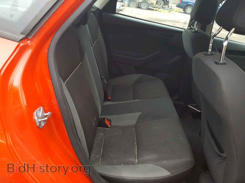 2012 Ford FOCUS (VIN 1FAHP3F20CL118549) — фото 6 из 10