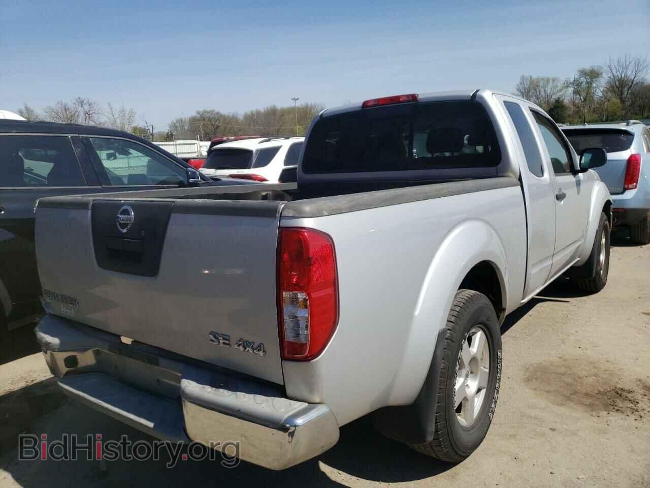 2008 NISSAN FRONTIER - VIN: 1N6AD06W28C438529 - Фото 4