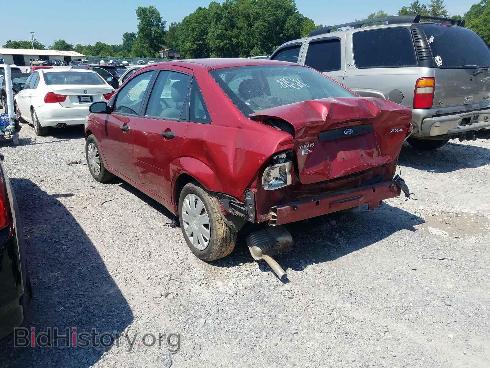 2005 FORD FOCUS - VIN: 1FAFP34N55W197867 - Фото 3