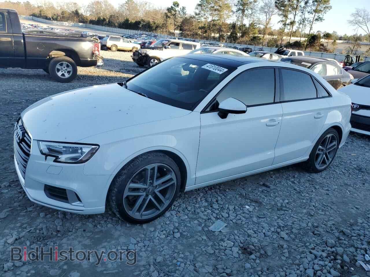 Фотография WAUB8GFF5H1059666 - AUDI A3 2017