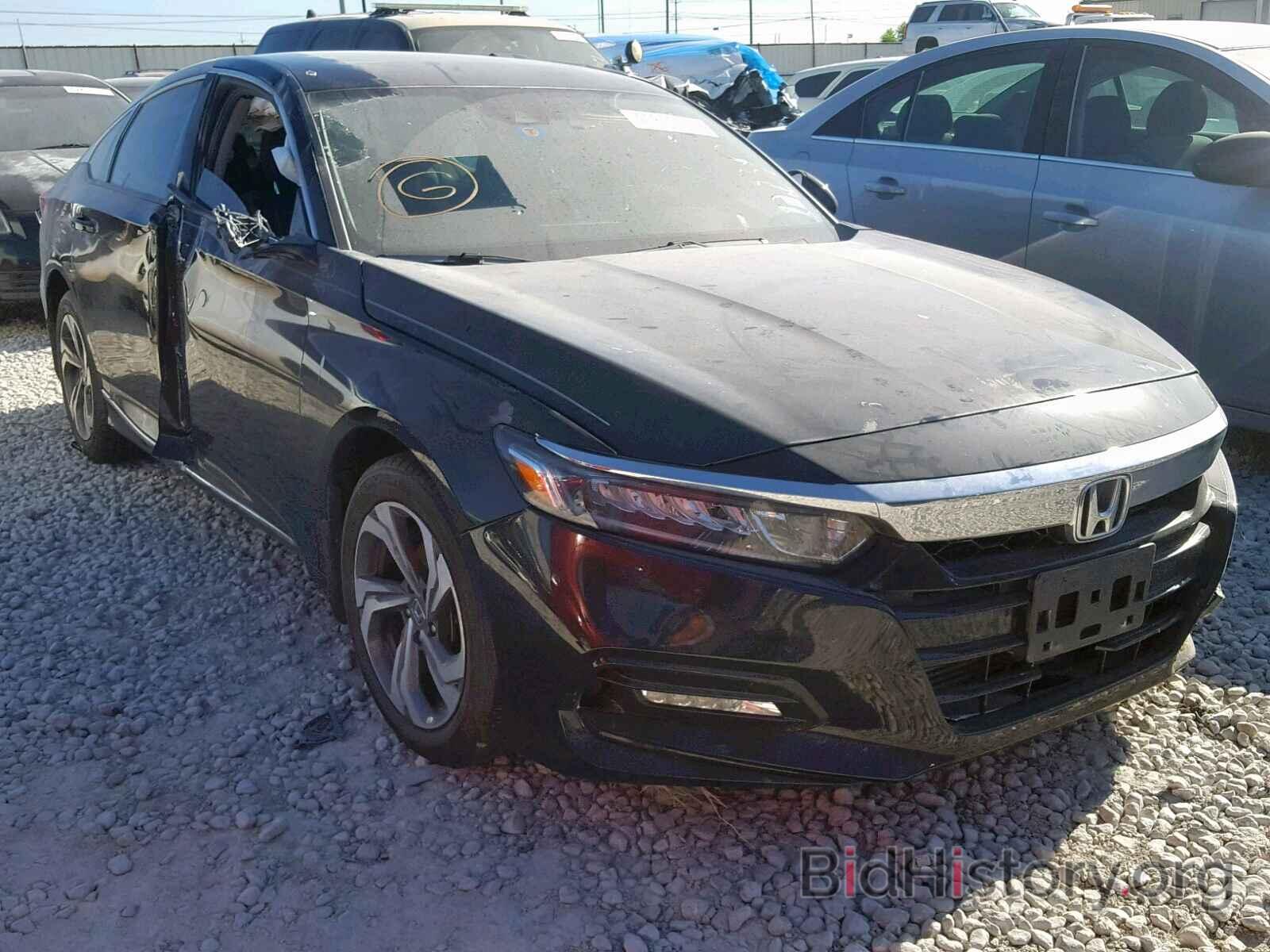 Photo 1HGCV1F40JA007493 - HONDA ACCORD EX 2018