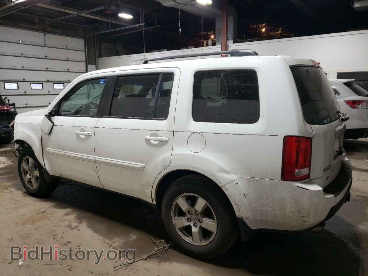 2011 HONDA PILOT - VIN: 5FNYF3H49BB015319 - Фото 2