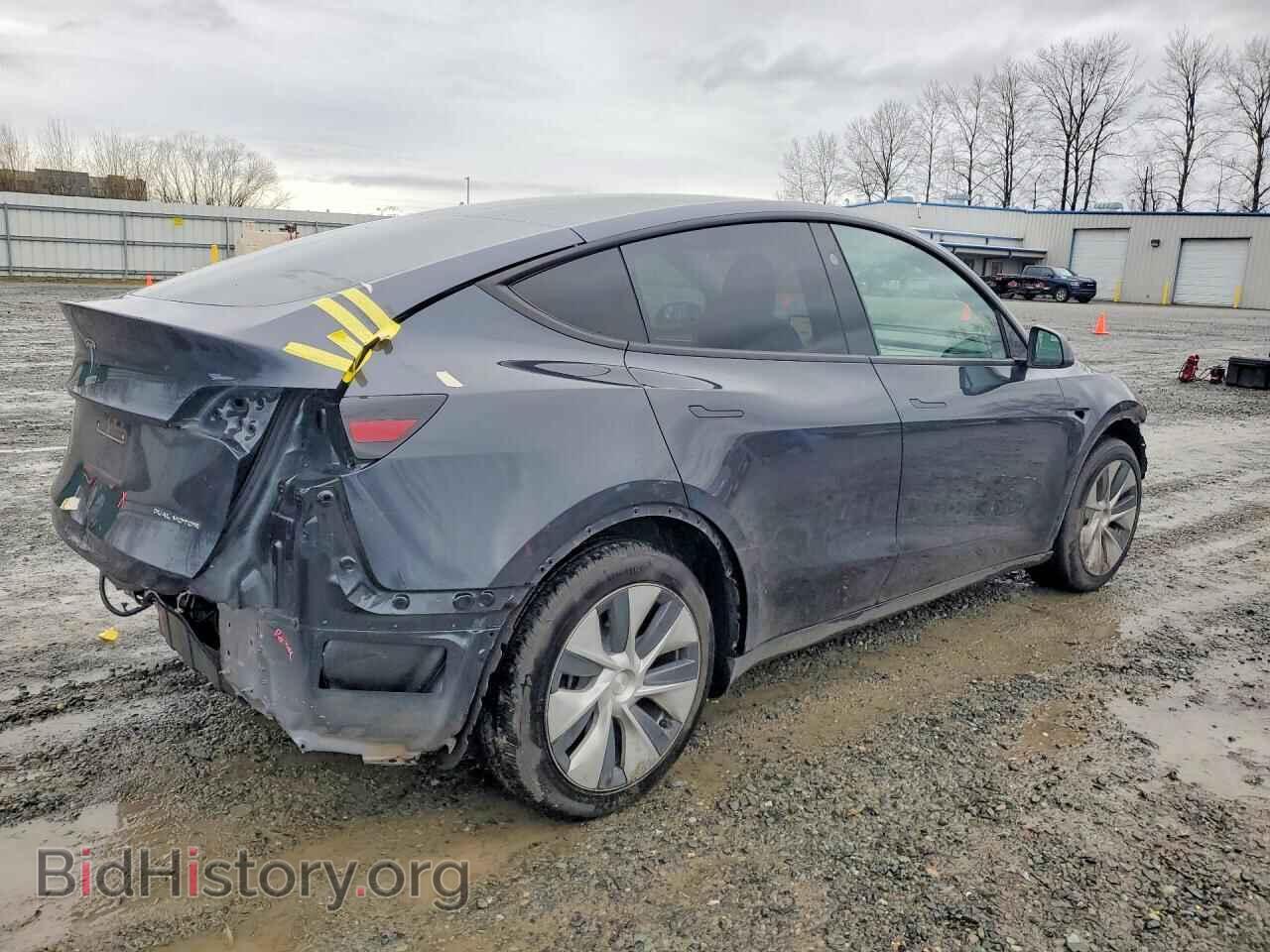 2024 TESLA MODEL Y - VIN: 7SAYGAEE3RF036372 - Фото 3