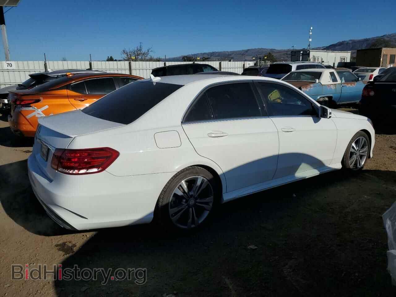 2014 MERCEDES-BENZ E-CLASS - VIN: WDDHF5KB9EB029656 - Фото 3