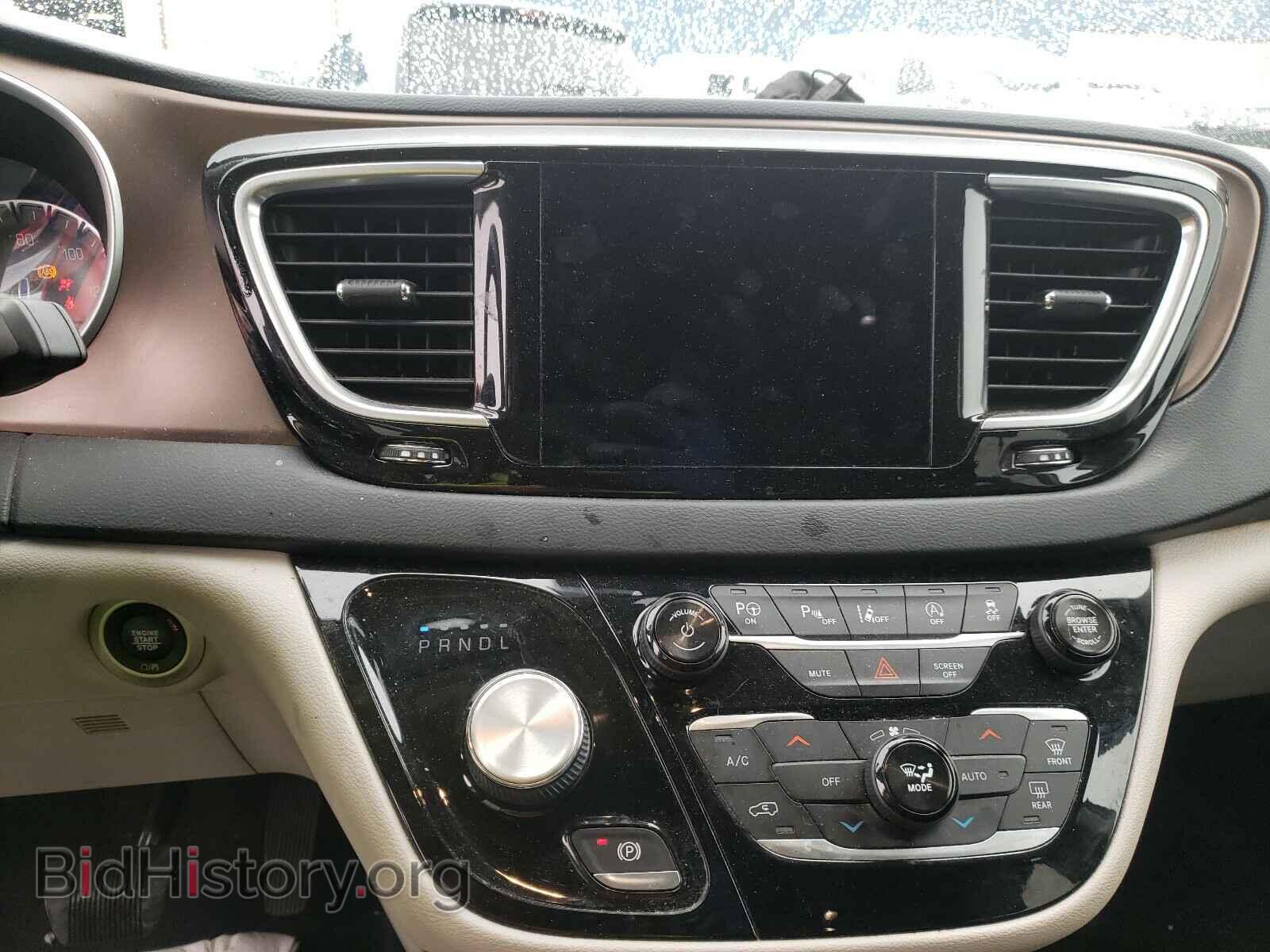 2018 CHRYSLER PACIFICA - VIN: 2C4RC1EG1JR121153 - Фото 9