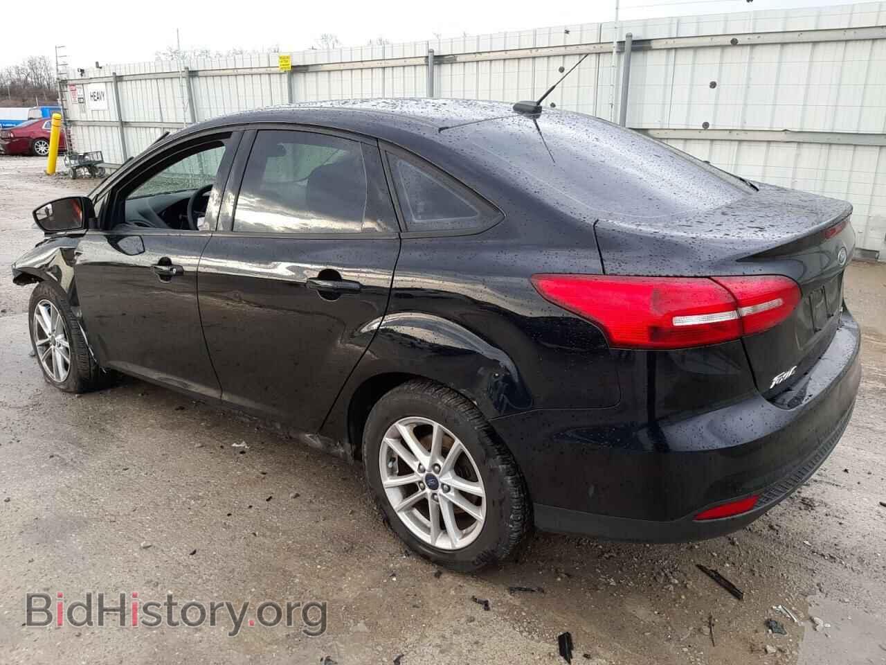 2018 FORD FOCUS - VIN: 1FADP3FE4JL320722 - Фото 2