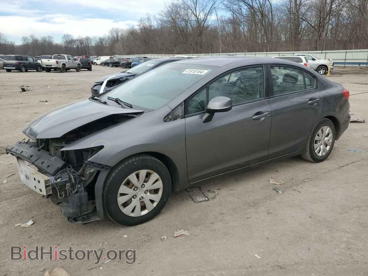 Фотография 19XFB2F52CE048209 - HONDA CIVIC 2012