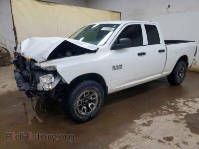 2018 RAM 1500 ST, белый — VIN 1C6RR7FG0JS320393, Copart