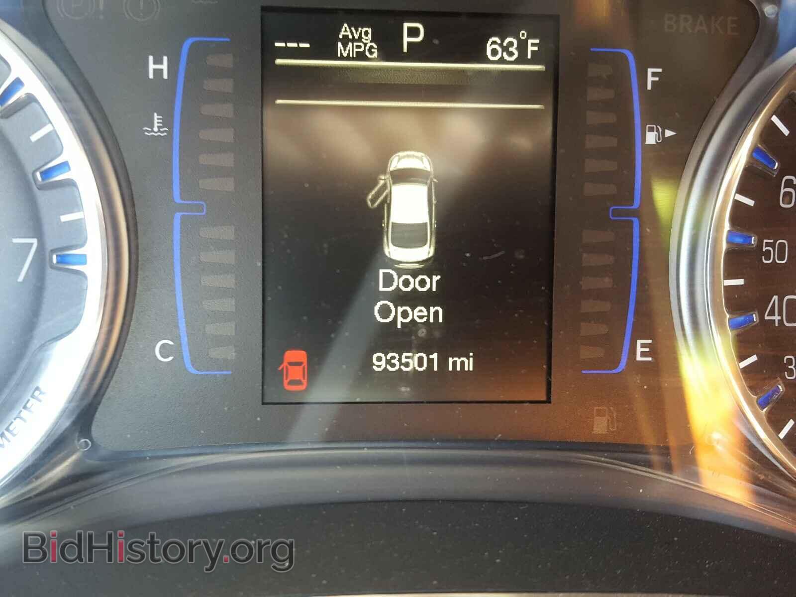 2016 CHRYSLER 200 - VIN: 1C3CCCAB2GN164292 - Фото 8