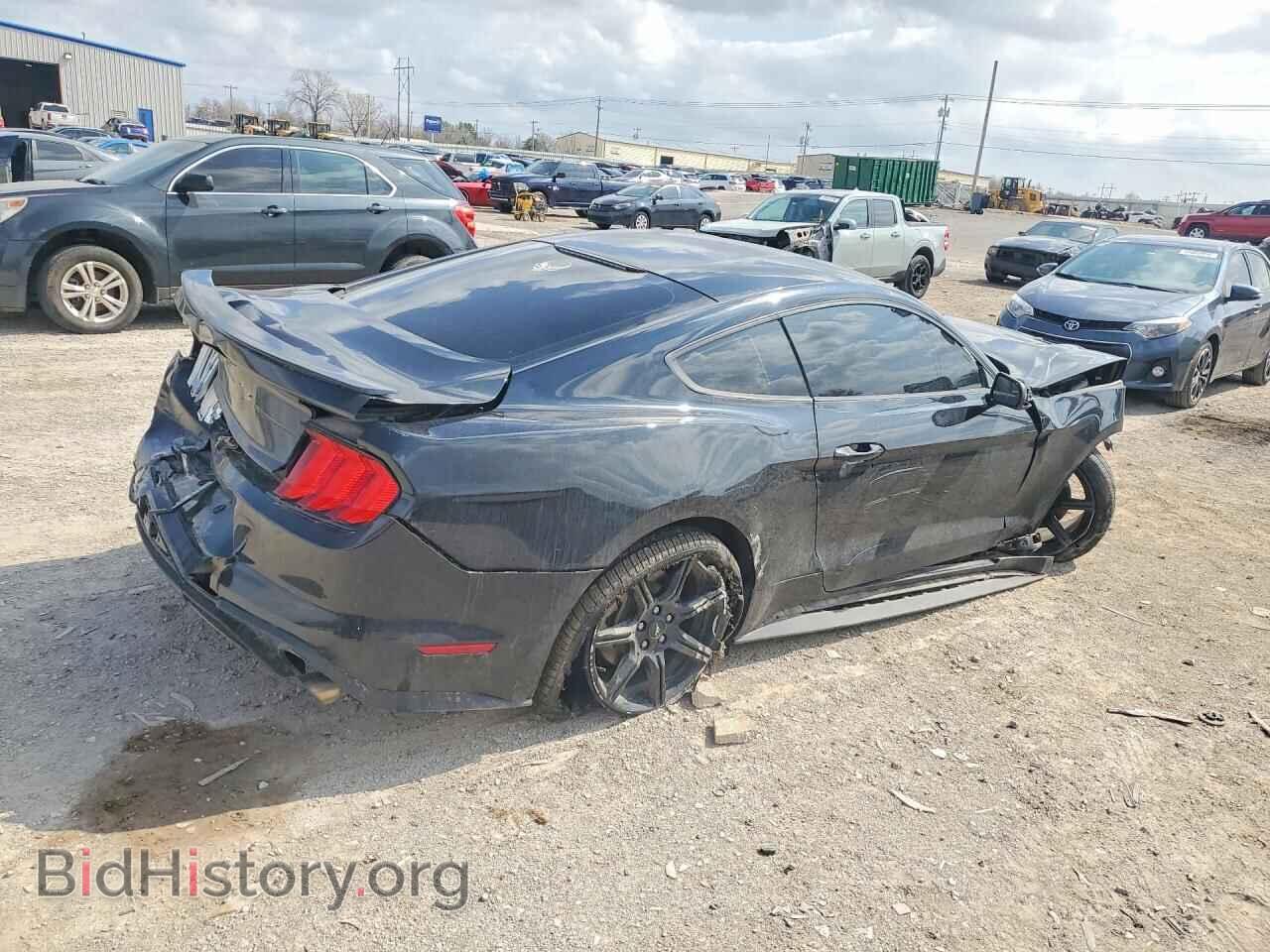 2018 FORD MUSTANG - VIN: 1FA6P8TH9J5144811 - Фото 3
