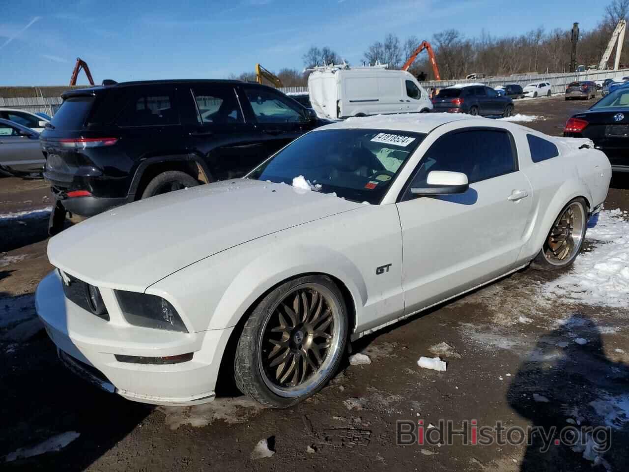 Photo 1ZVHT82H485151267 - FORD MUSTANG 2008