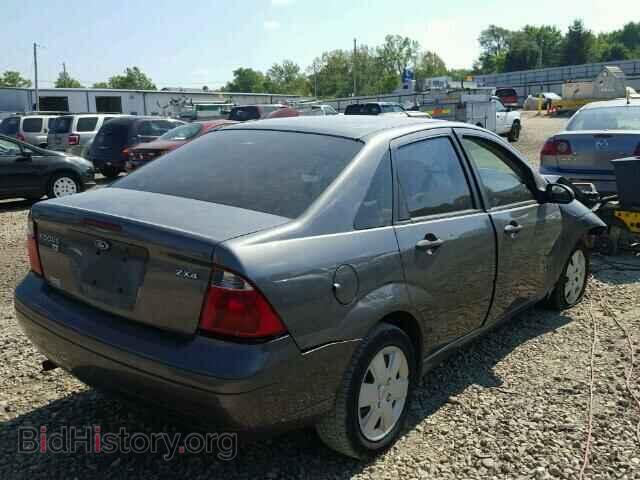 2006 FORD FOCUS - VIN: 1FAHP34N96W243775 - Photo 4